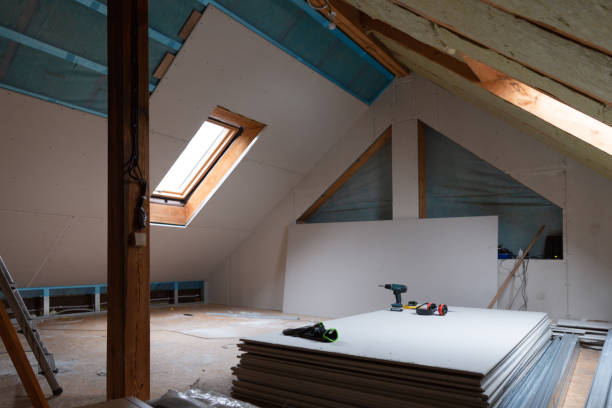 Best Insulation Installation Services in Willow Oak, FL